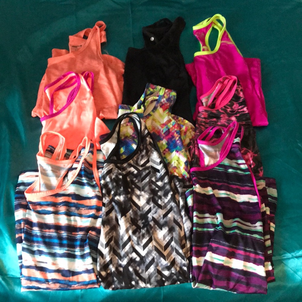 Women’s athletic tank tops